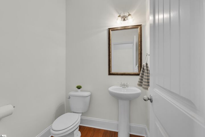 Property Photo: 15 Barlia Way SC 29607