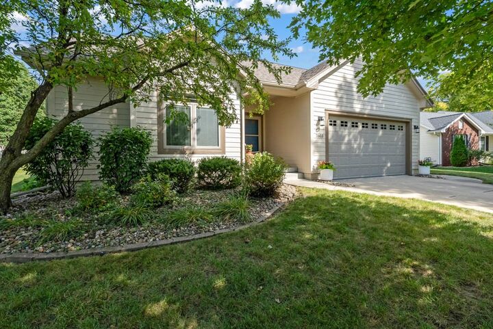 Property Photo: 2603 NW 162nd Street IA 50325