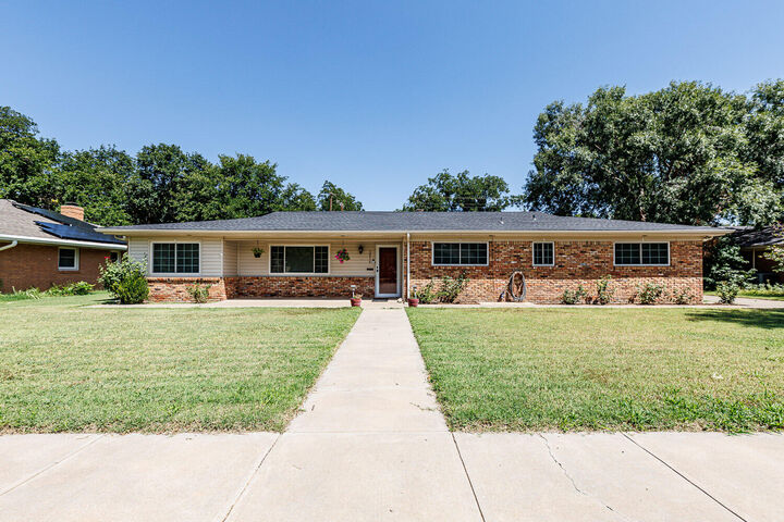 3816 53rd Street  Lubbock TX 79413 photo