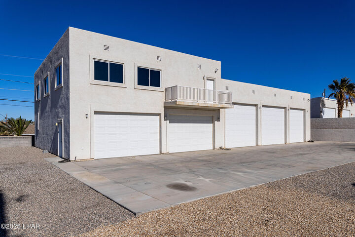 Property Photo: 2929 Thistle Dr AZ 86406