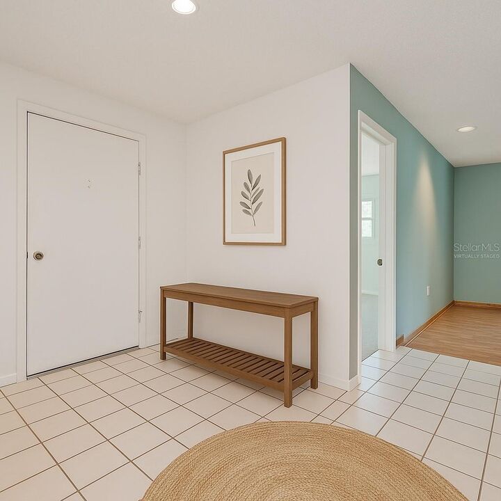 Property Photo: 625 Mockingbird Lane FL 32714