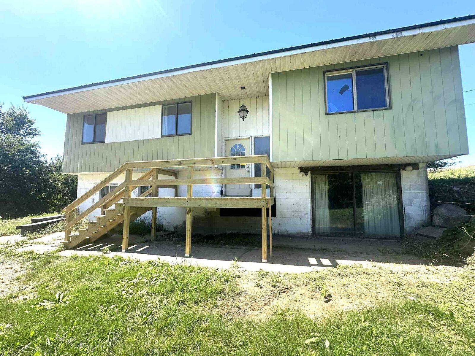 Property Photo:  4035 N Comstock Avenue  MI 49421 