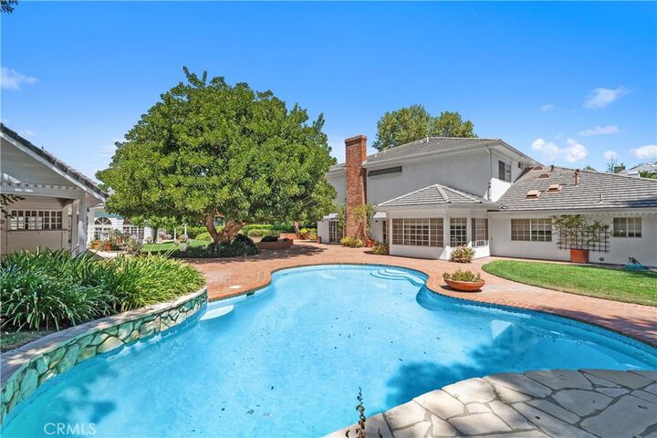 Property Photo: 4751 Westchester Drive CA 91364