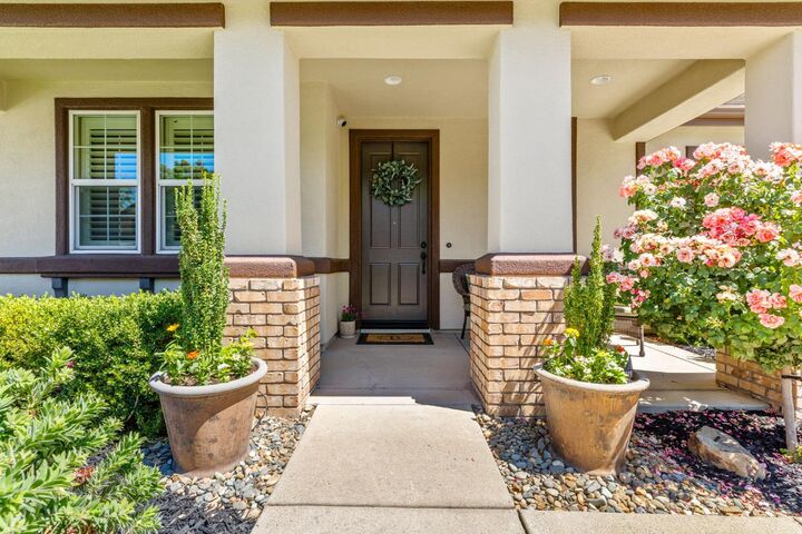 Property Photo: 2717 Dana Loop CA 95762