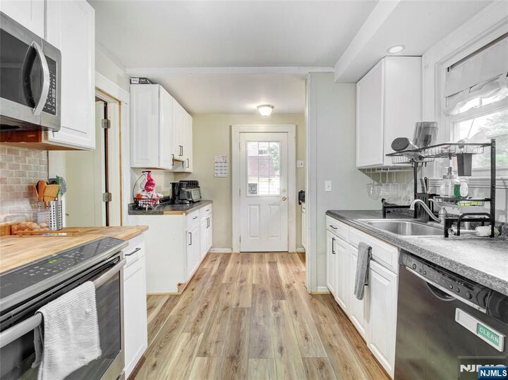 Property Photo: 1093 Lynwood Avenue NJ 07646