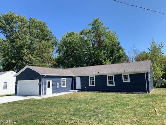 Property Photo:  960 Robinhood Avenue  OH 44077 