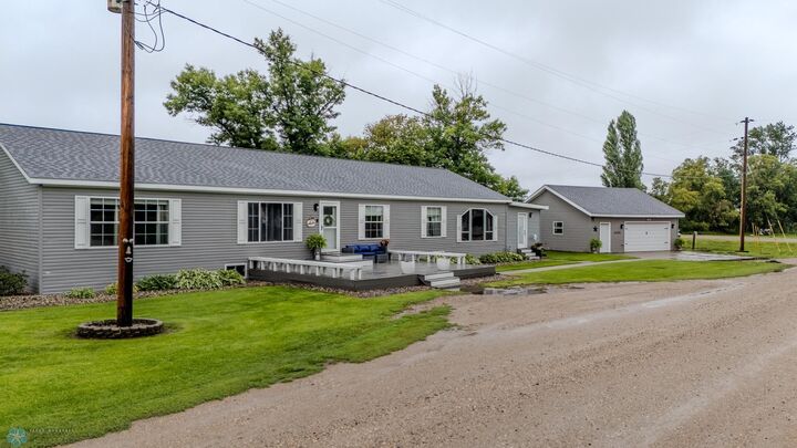 Property Photo: 219 4th St ND 58079