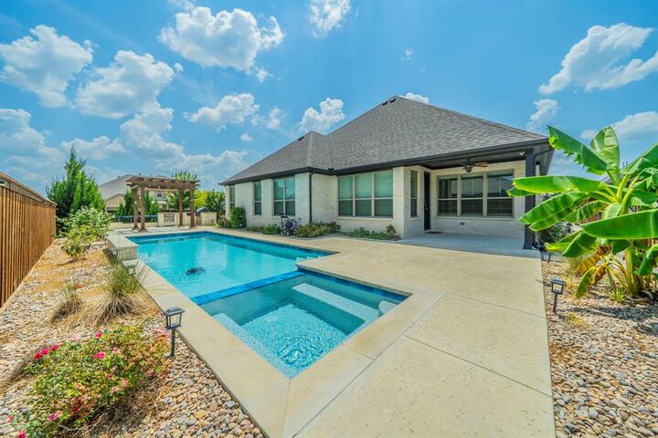 Property Photo:  1199 Livorno Drive  TX 75032 