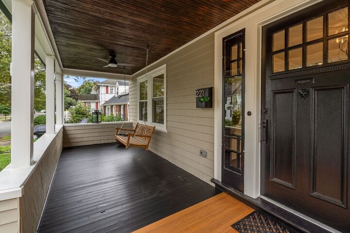 Property Photo:  221 Highland  MA 02476 