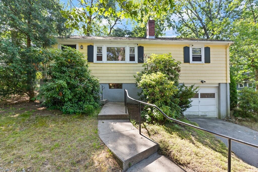 Property Photo:  24 Rockville Ave  MA 02421 