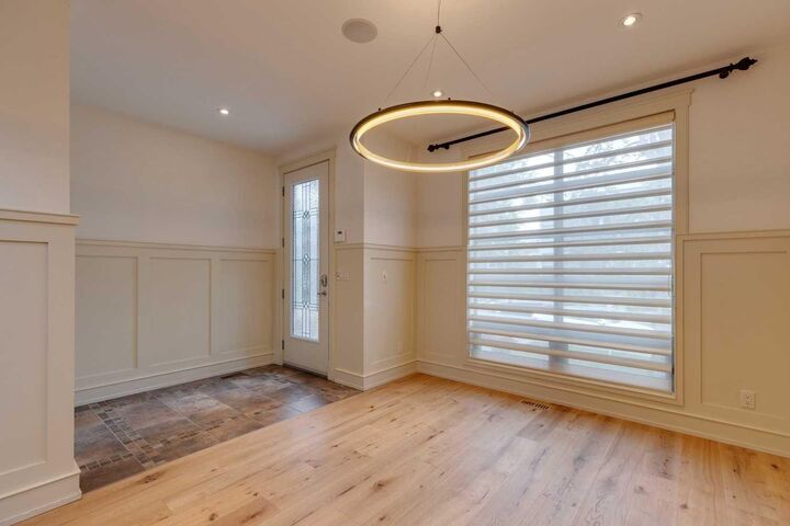 Property Photo:  2005 32 Avenue SW  AB T2T 1W7 