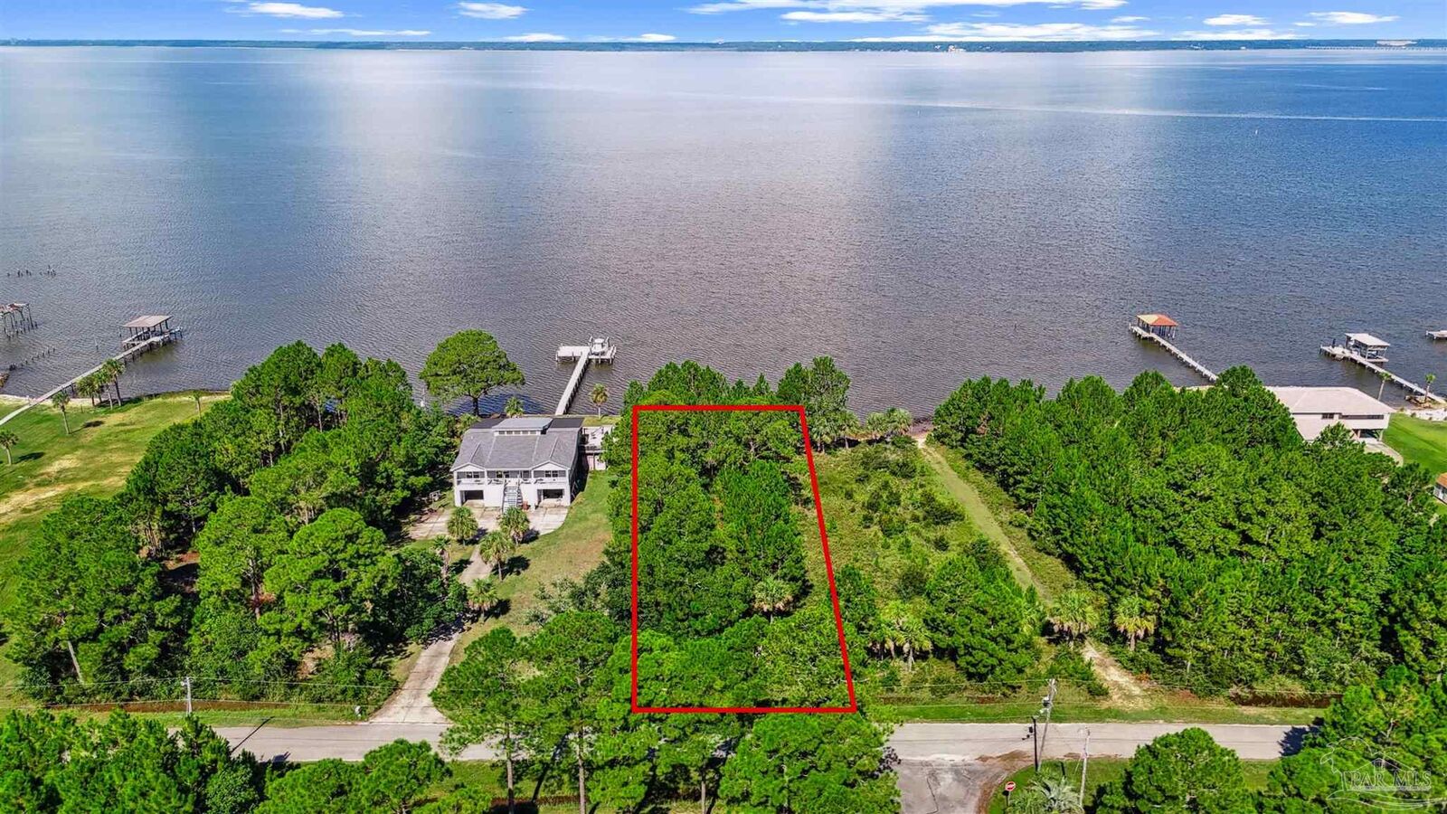 Property Photo: 000 Pearson Rd FL 32583