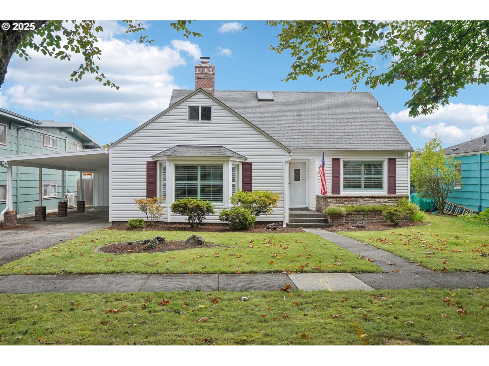 Property Photo:  2640 Louisiana St  WA 98632 