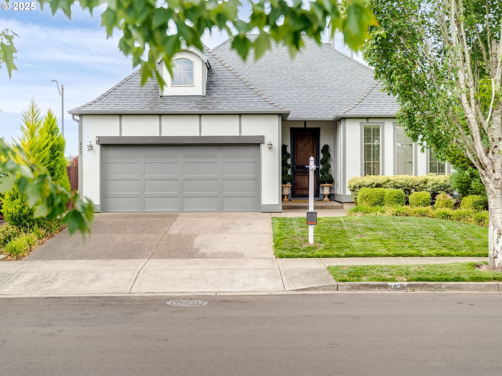 Property Photo: 421 N Helens View Dr WA 98642