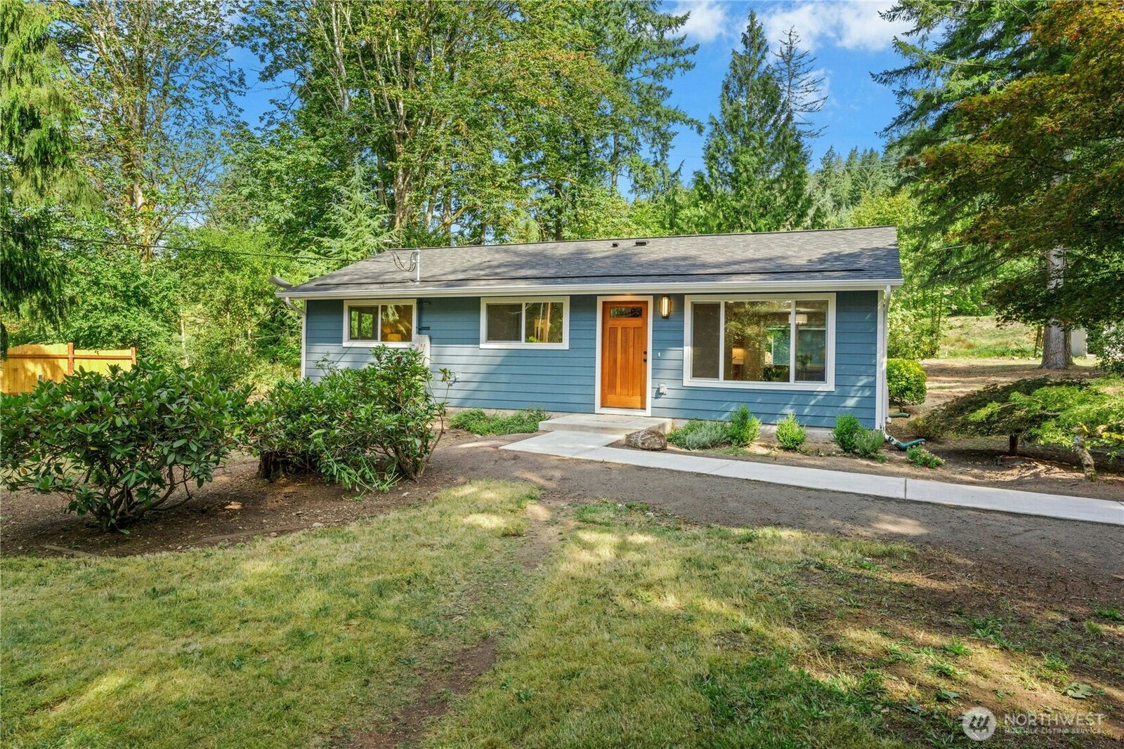 Property Photo: 36802 SE 47th Place WA 98024
