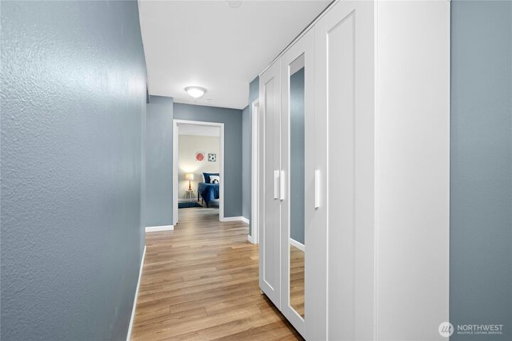 Property Photo: 17426 Bothell Way NE A-204 WA 98011