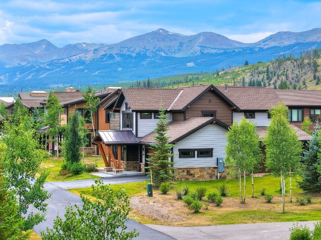 Property Photo: 99 Red Quill Lane CO 80424