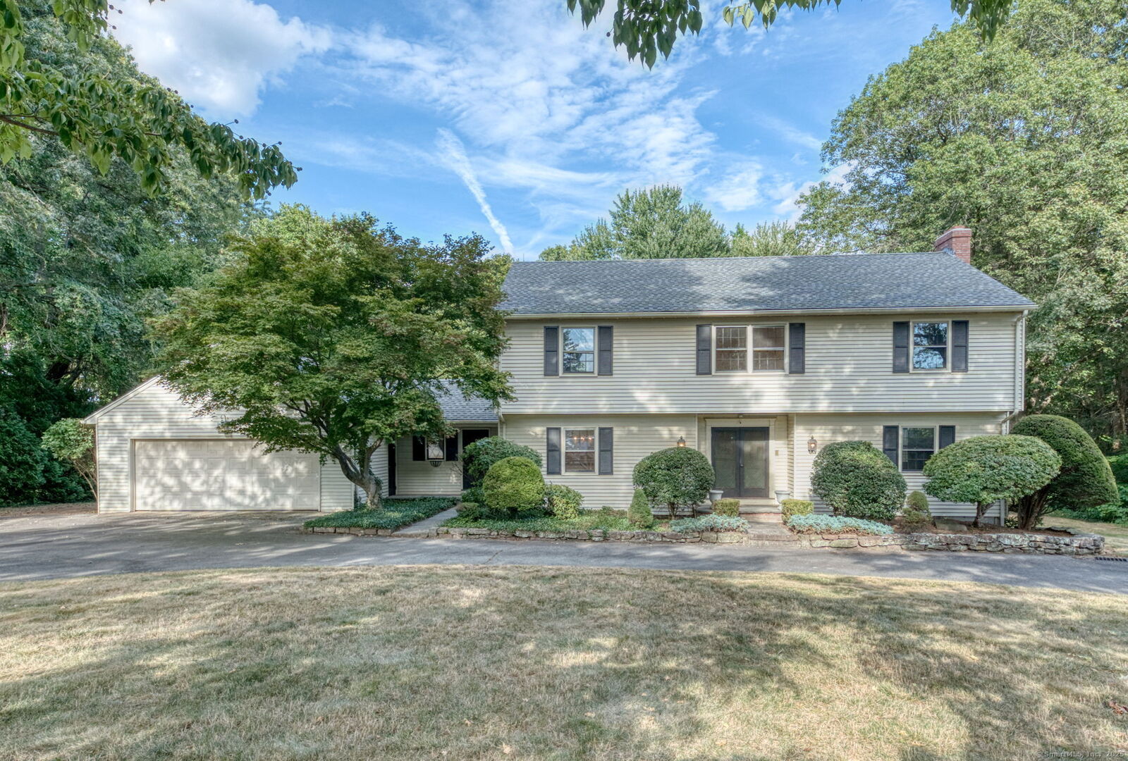 Property Photo: 109 Bittersweet Hill CT 06109