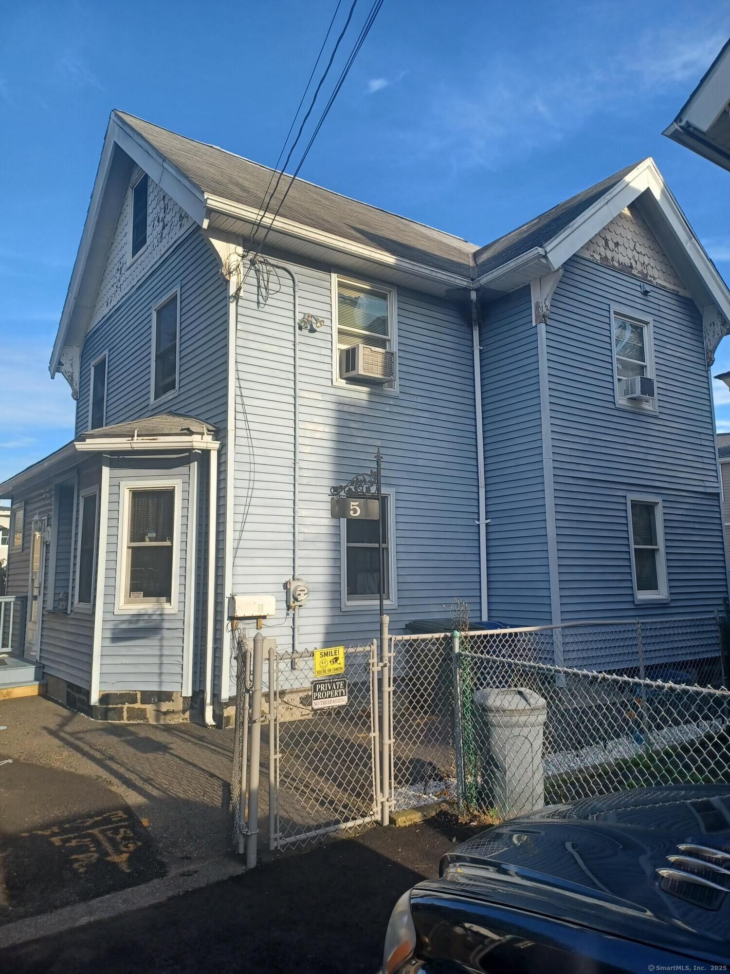 Property Photo: 5 William Place CT 06608