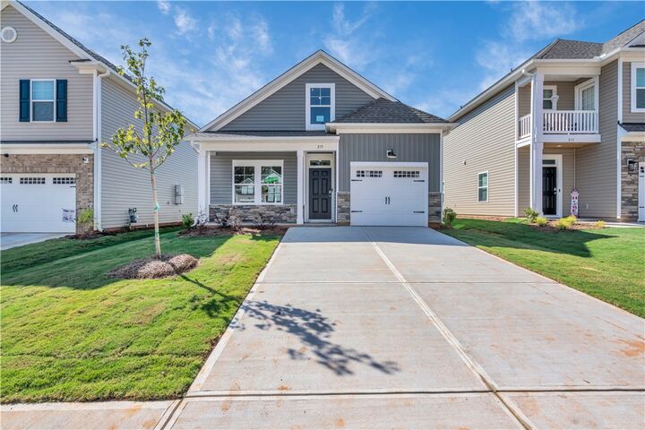 Property Photo: 215 Brown Circle SC 29642