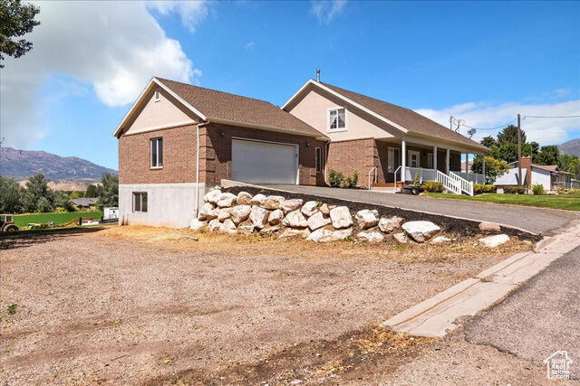 Property Photo:  370 S State St  UT 84050