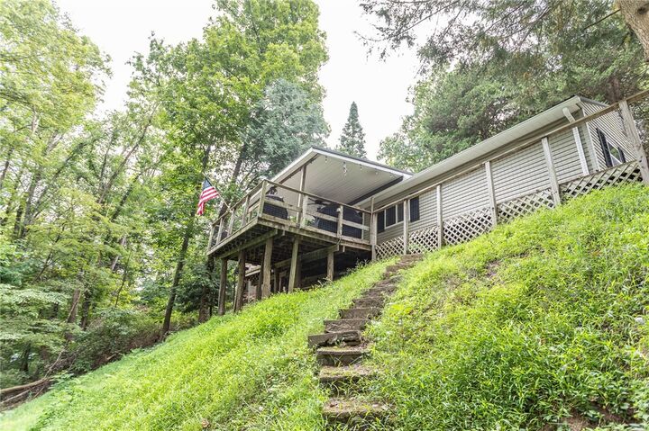Property Photo:  390 Tub Run Rd  PA 15424 