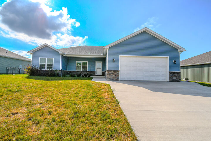 Property Photo: 3467 Weldon Drive OH 45806