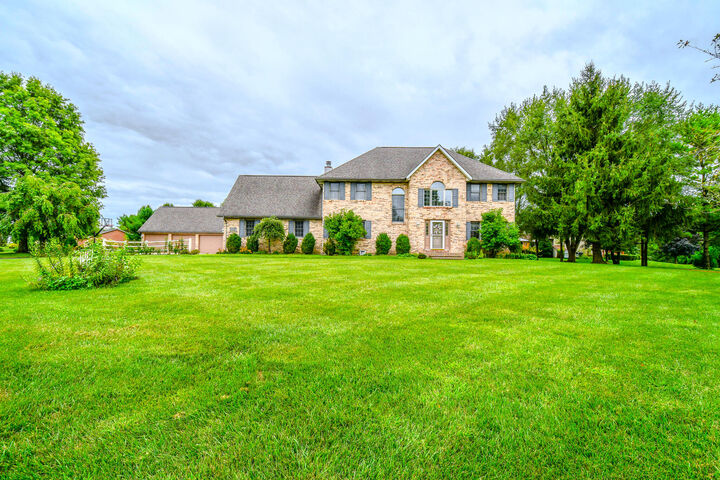 Property Photo: 6439 Greenridge Avenue OH 45344
