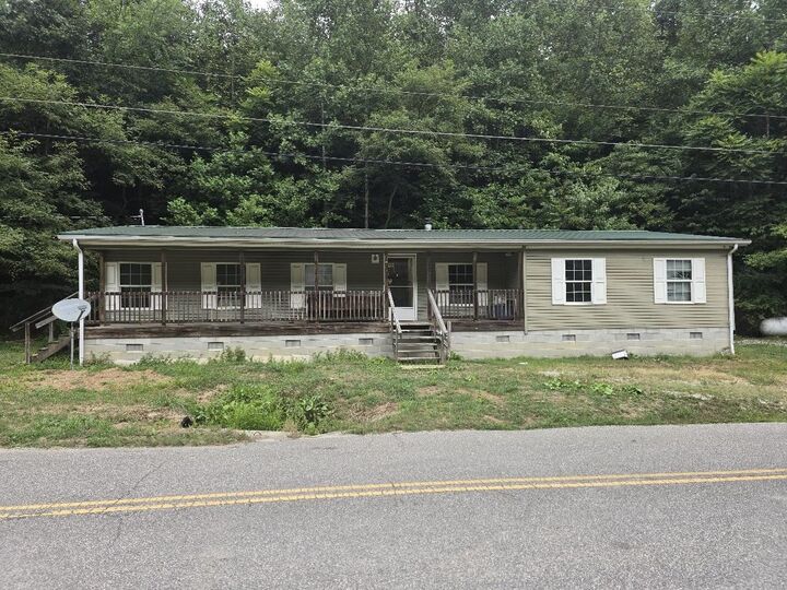 2480 County Road 181  Ironton OH 45638 photo
