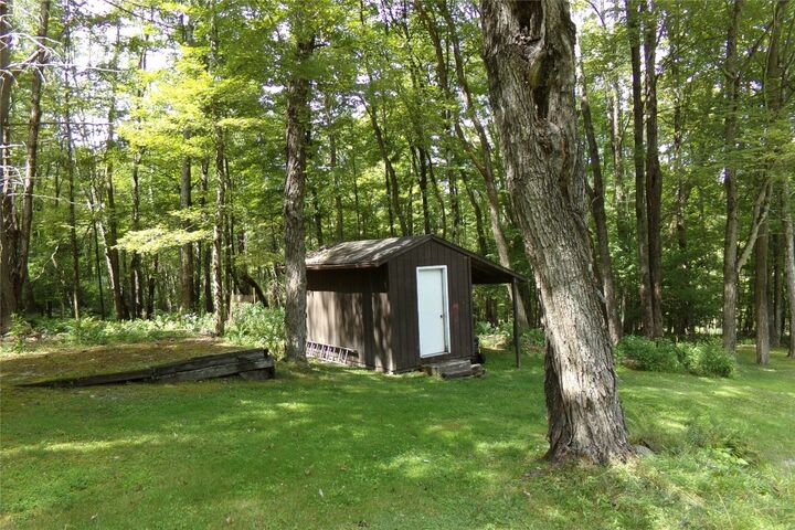 Property Photo: 1164 Quaker Lake Road PA 18812