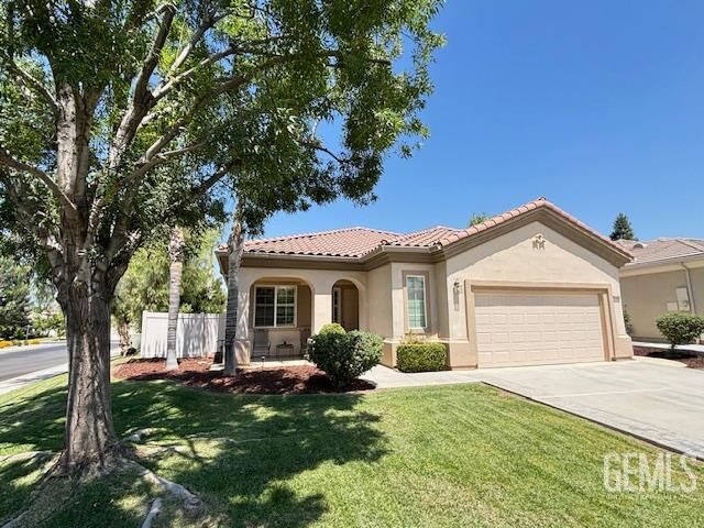 Property Photo:  13910 Calico Village Drive  CA 93306 