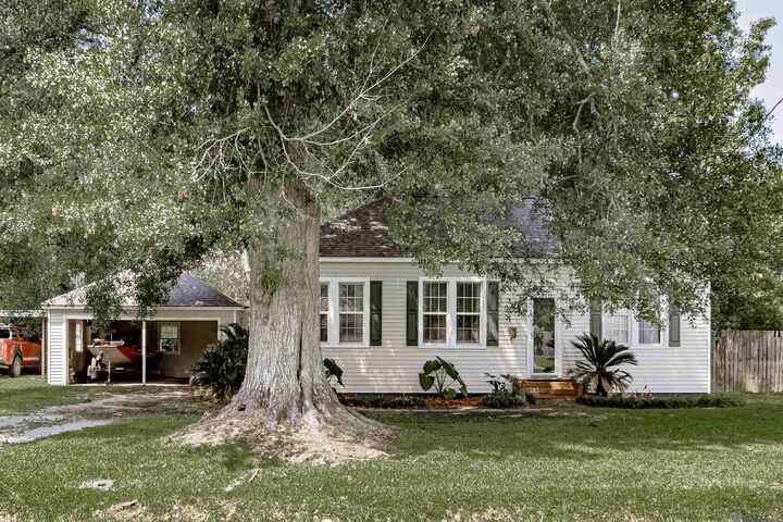 Property Photo: 603 Westend LA 70760