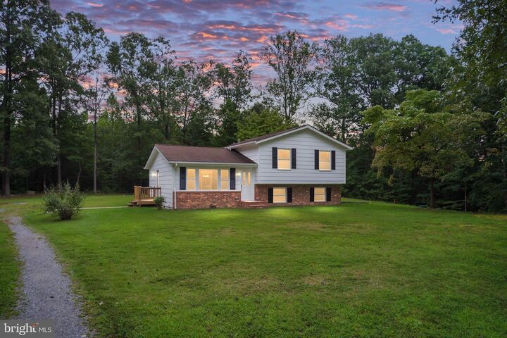 Property Photo: 20023 Paradise Lane VA 22546