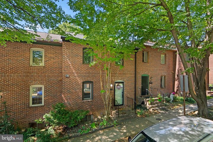 Property Photo: 42 City Gate Lane MD 21401