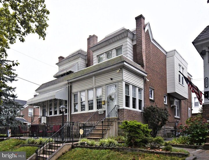 4415 Tyson Avenue  Philadelphia PA 19135 photo