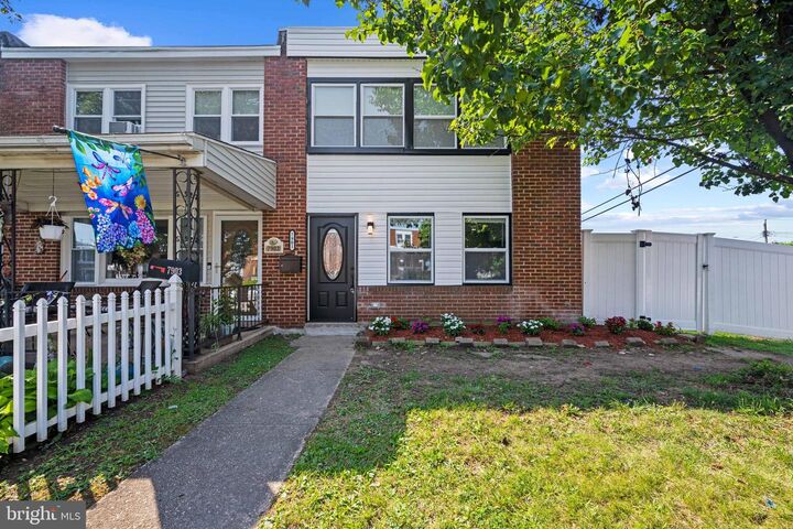 Property Photo: 7901 Wynbrook Road MD 21224