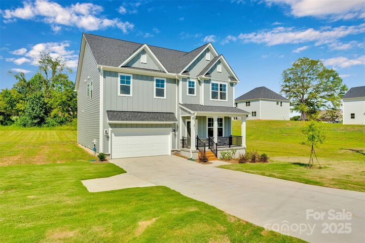 Property Photo:  1811 Country Club Road 4  NC 28092 