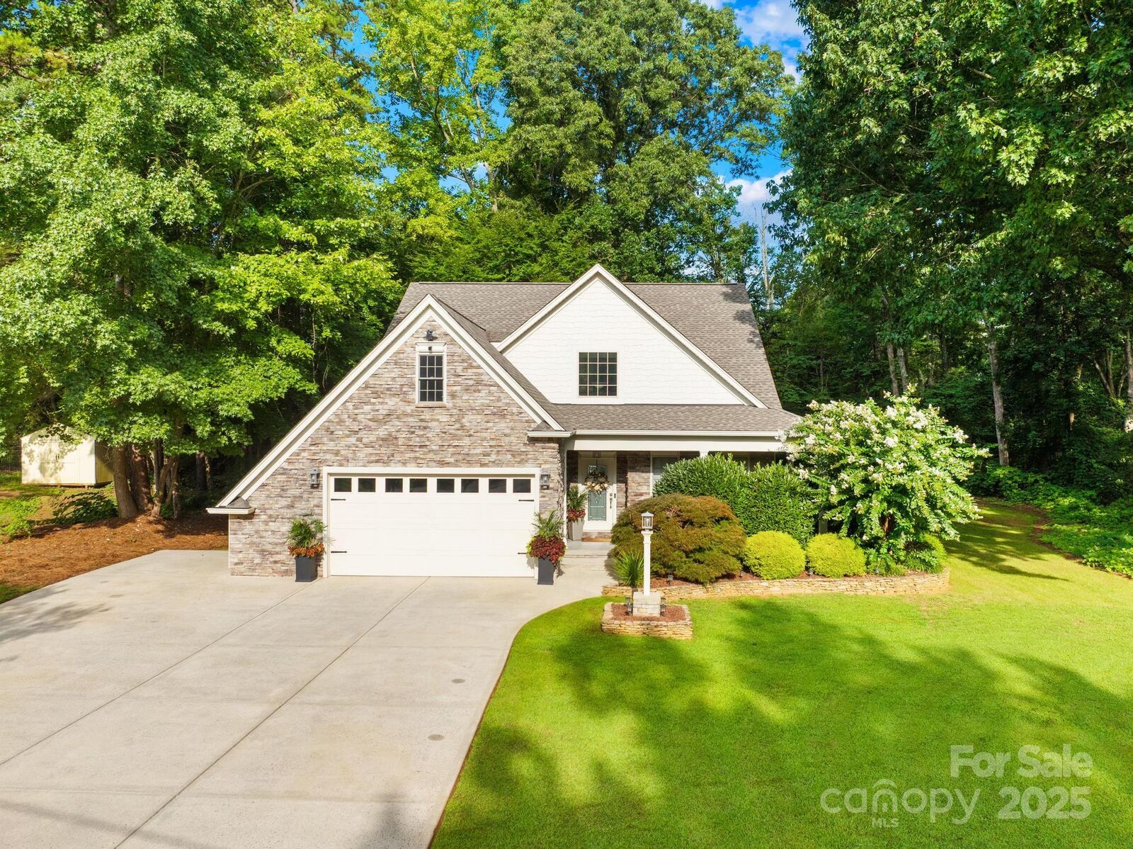 Property Photo: 119 Jennymarie Road NC 28115