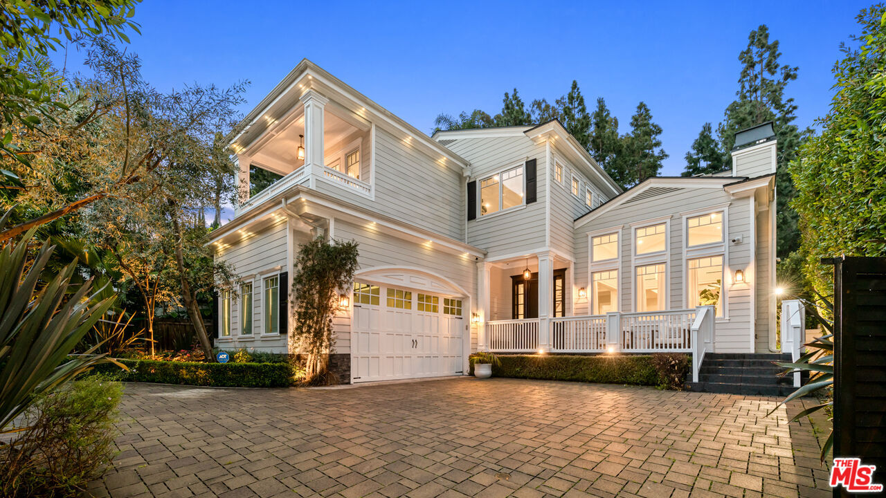 Property Photo: 1836 Laurel Canyon Blvd CA 90046