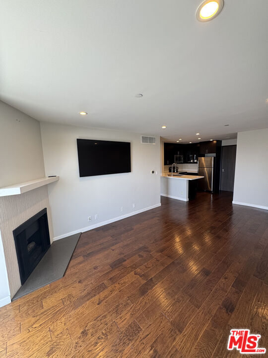 Property Photo: 1453 3rd Street Promenade CA 90401