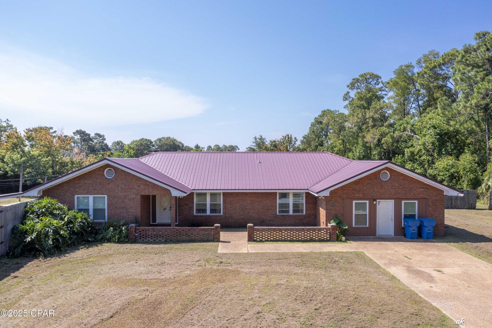 Property Photo: 8211 Laird Street FL 32408