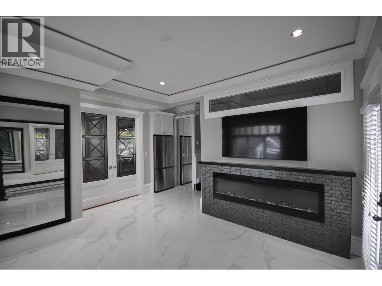 Property Photo:  7505 Kingsway  BC V3N 3C1 