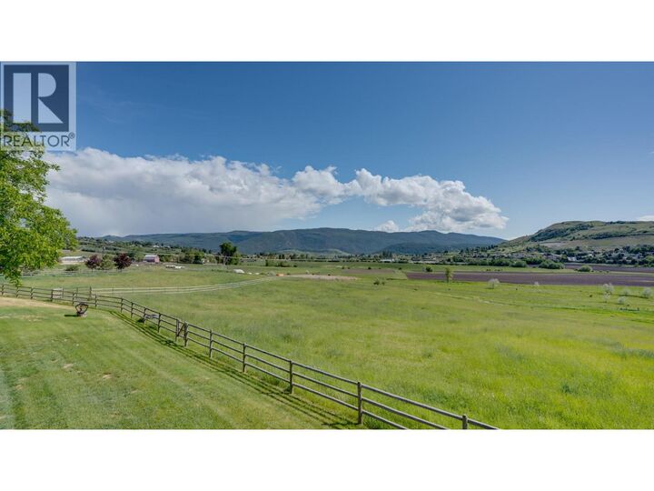 Property Photo:  620 Mountview Road  BC V1B 3A7 
