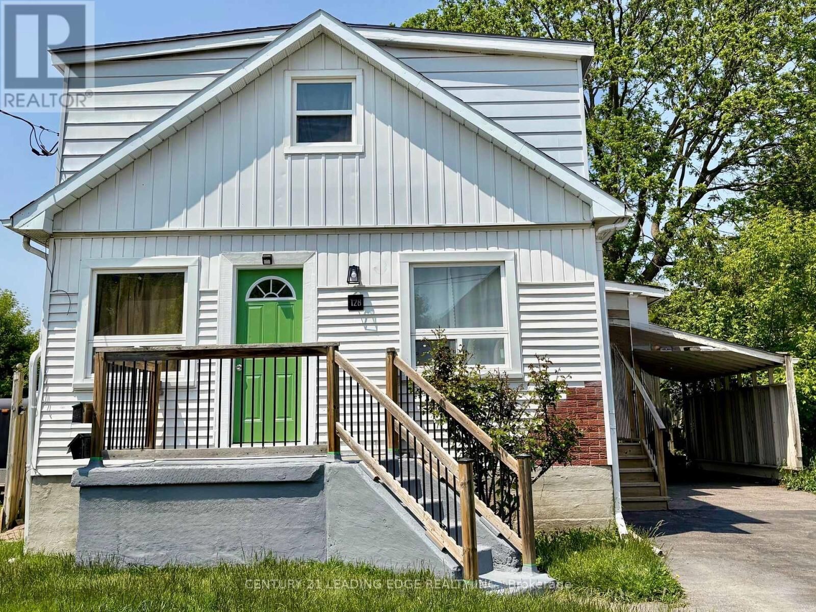Property Photo: 128 Summer Street Main ON L1H 2K9