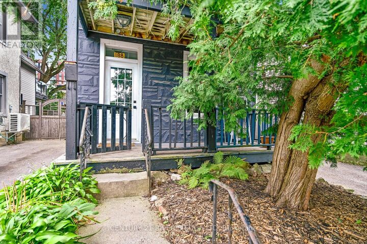 Property Photo: 188 North Armstrong Street ON K1Y 4E2