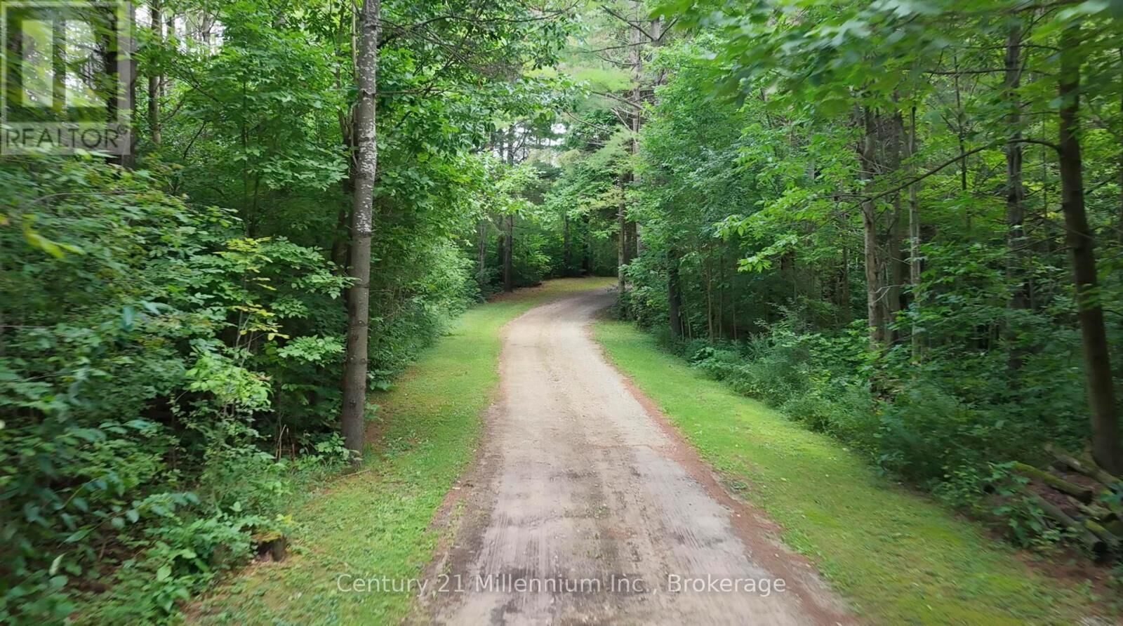Property Photo: 9849 Wellington Rd 3 ON N0G 1M0