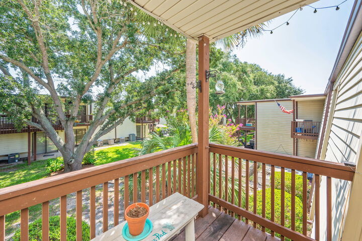 Property Photo: 308 SW Miracle Strip Parkway Unit 17C FL 32548
