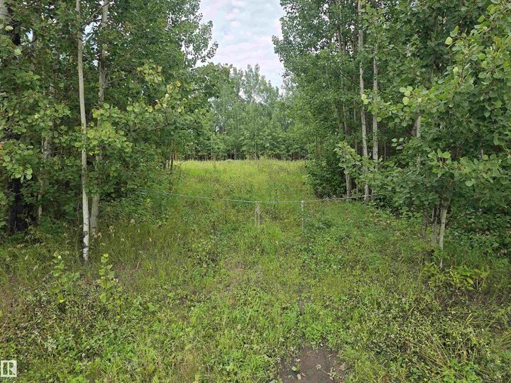 Property Photo: 19-55022 Lac Ste. Anne Trail AB T0E 1A0