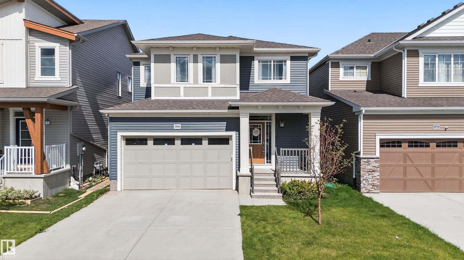 Property Photo: 20806 19A Avenue NW AB T6M 1R6