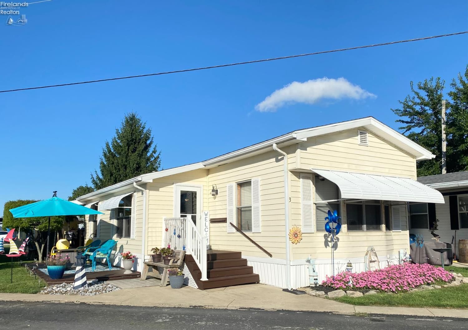 Property Photo:  8175 North Shore Boulevard 3  OH 43440 